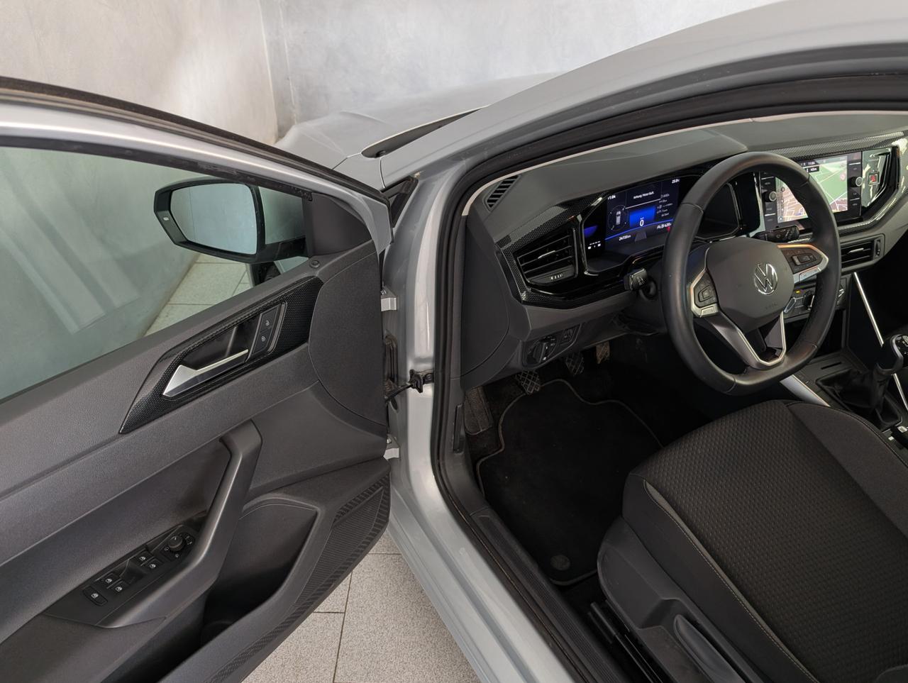 Volkswagen polo vi 1.0 80cv Life