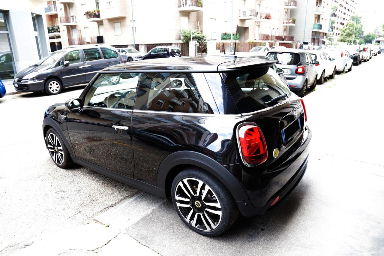 Mini Full Electric Cooper SE Yours