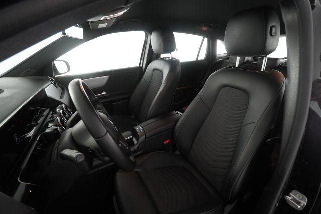 MERCEDES-BENZ CLA sse GLA GLA 200 d Automatic SPORT