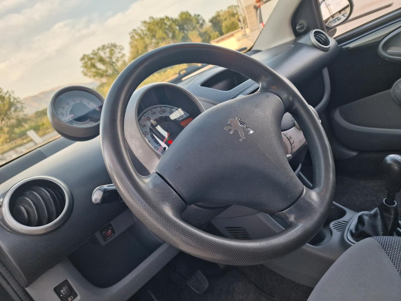Peugeot 107 1.0 68CV 5p. Sweet Years "ok neopatentati"