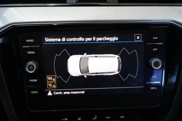 VOLKSWAGEN Passat Variant 2.0 TDI SCR EVO DSG Business