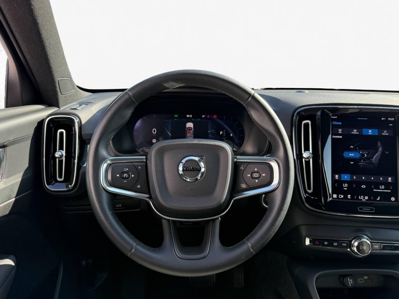 VOLVO XC40 2023 - XC40 2.0 b3 Core auto
