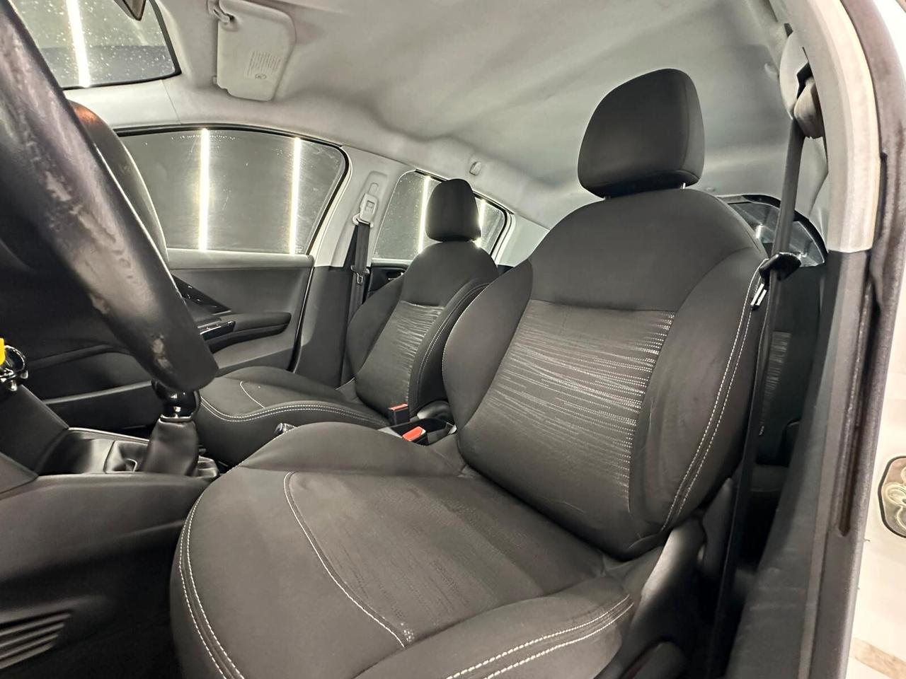 Peugeot 208 PureTech 68 5 porte Access