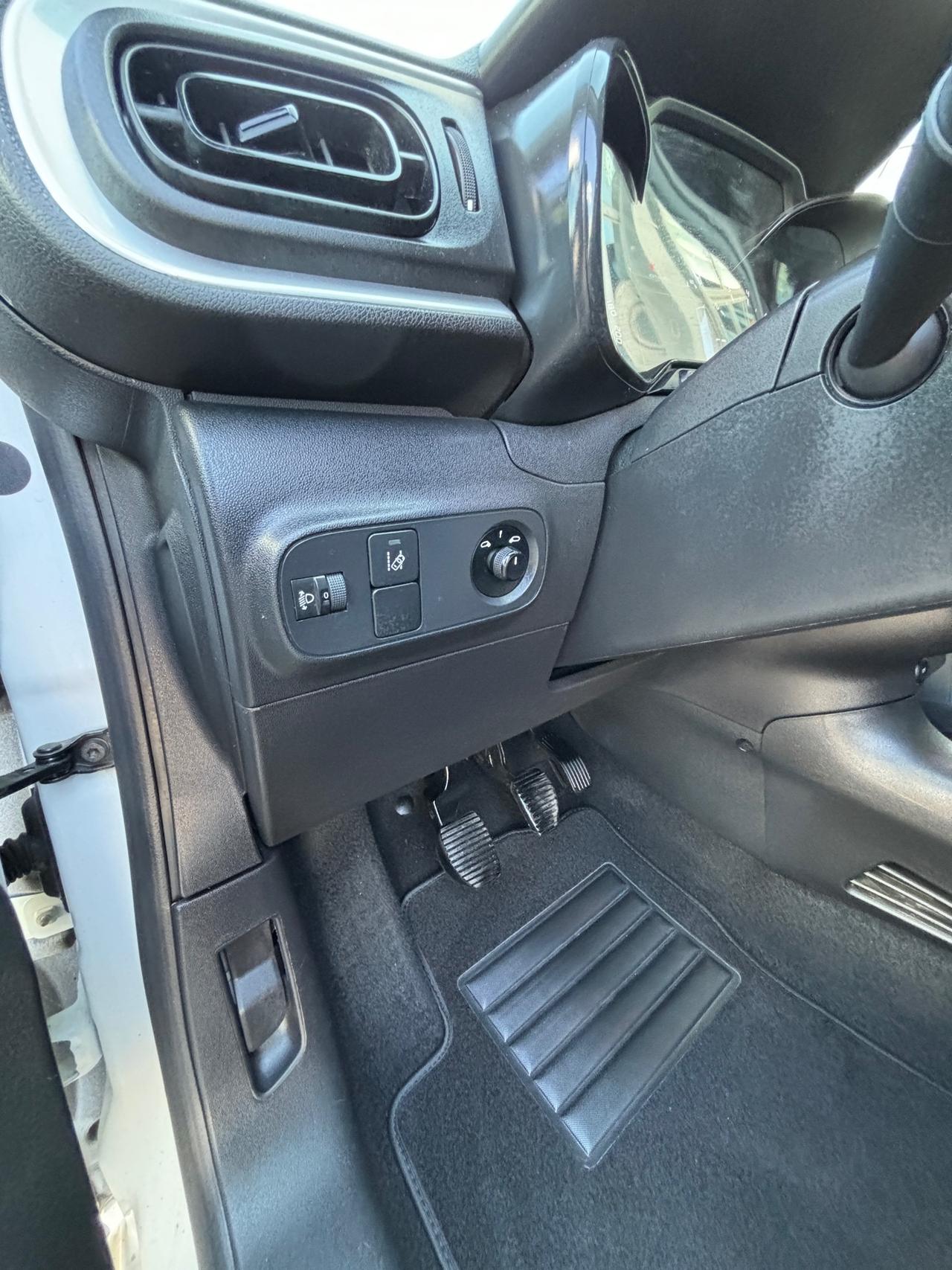 Citroen C3 BlueHDi 100 S&S Feel Pack - 2020