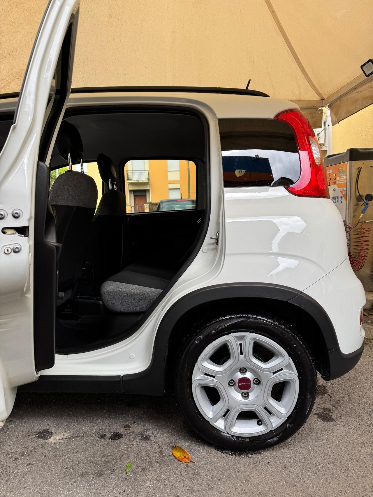 Fiat Panda 1.0 Hybrid City Life FINANZIABILE GARANZIA
