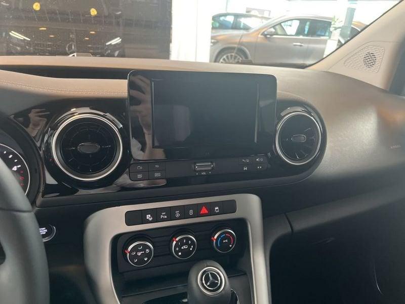 Mercedes-Benz Classe T 180 d Premium