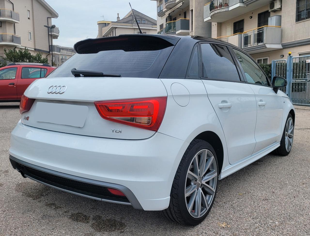 Audi A1 1.6 TDI S line edition plus