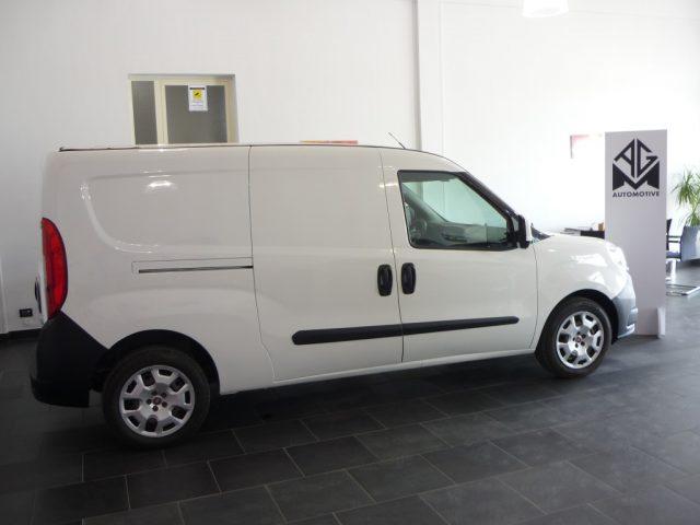 FIAT Doblo MAXI 1.4T-Jet 120CV Nat.Power 3 posti(METANO 2025)