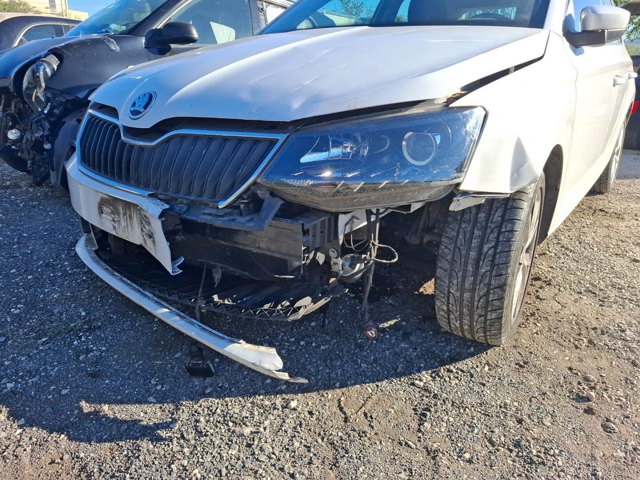 SKODA FABIA 2017 INCIDENTATA MARCIANTE