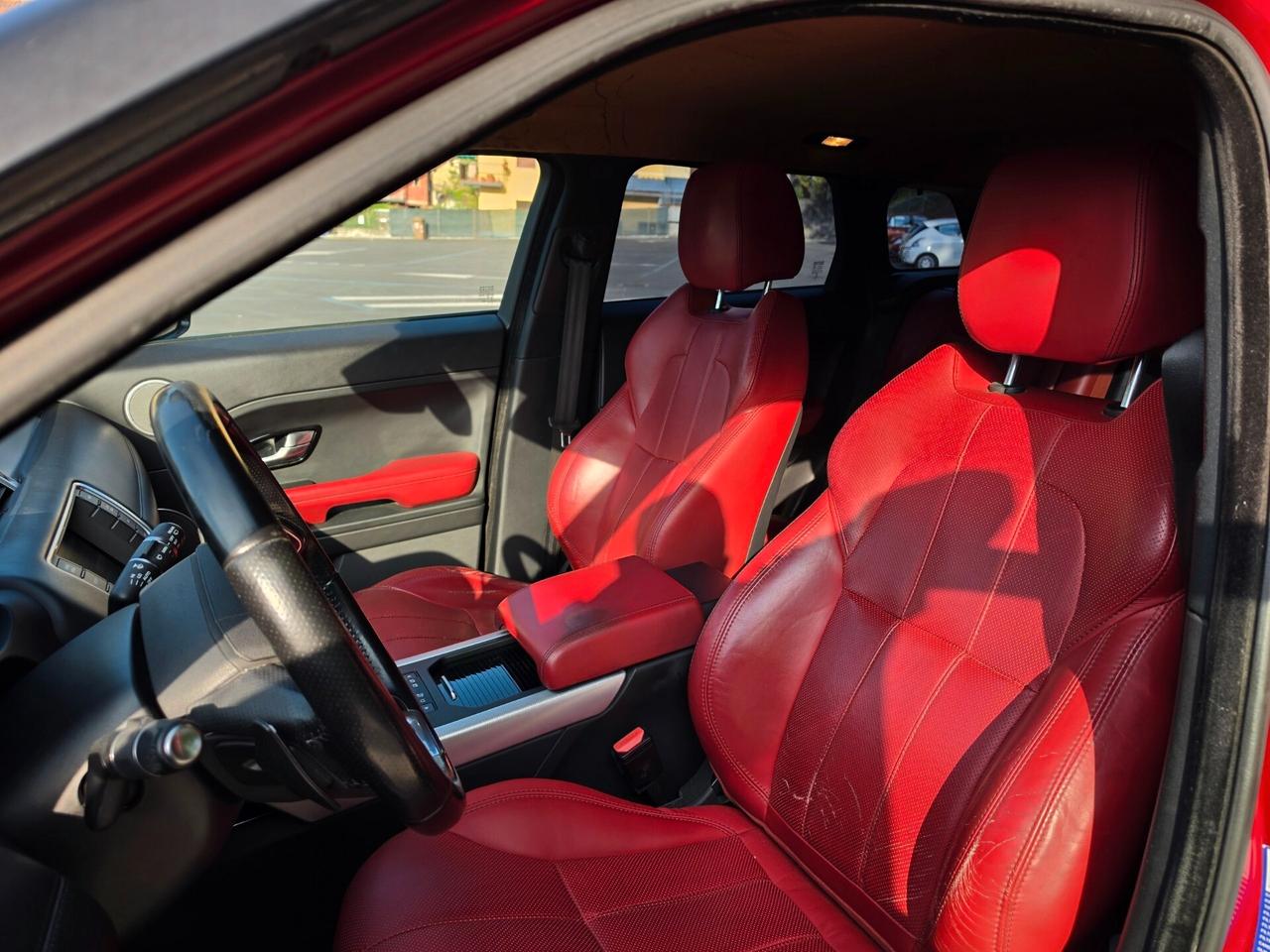 Rover Range Evoque 2.2 interno CARTIER