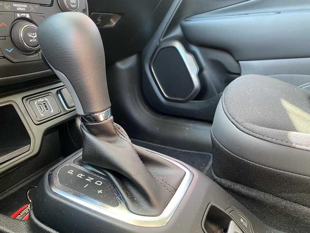Jeep Renegade 1.5 Turbo T4 MHEV Altitude