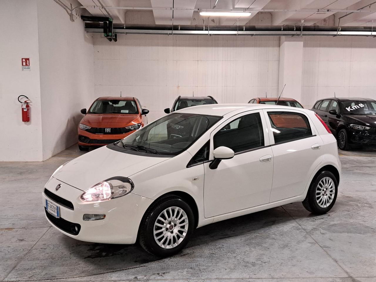 Fiat Punto 1.3 16V M-jet Easy 5 P. N1 Autocarro 4 Posti
