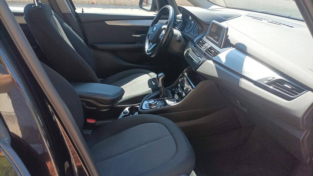 Bmw 216 216d Active Tourer Advantage