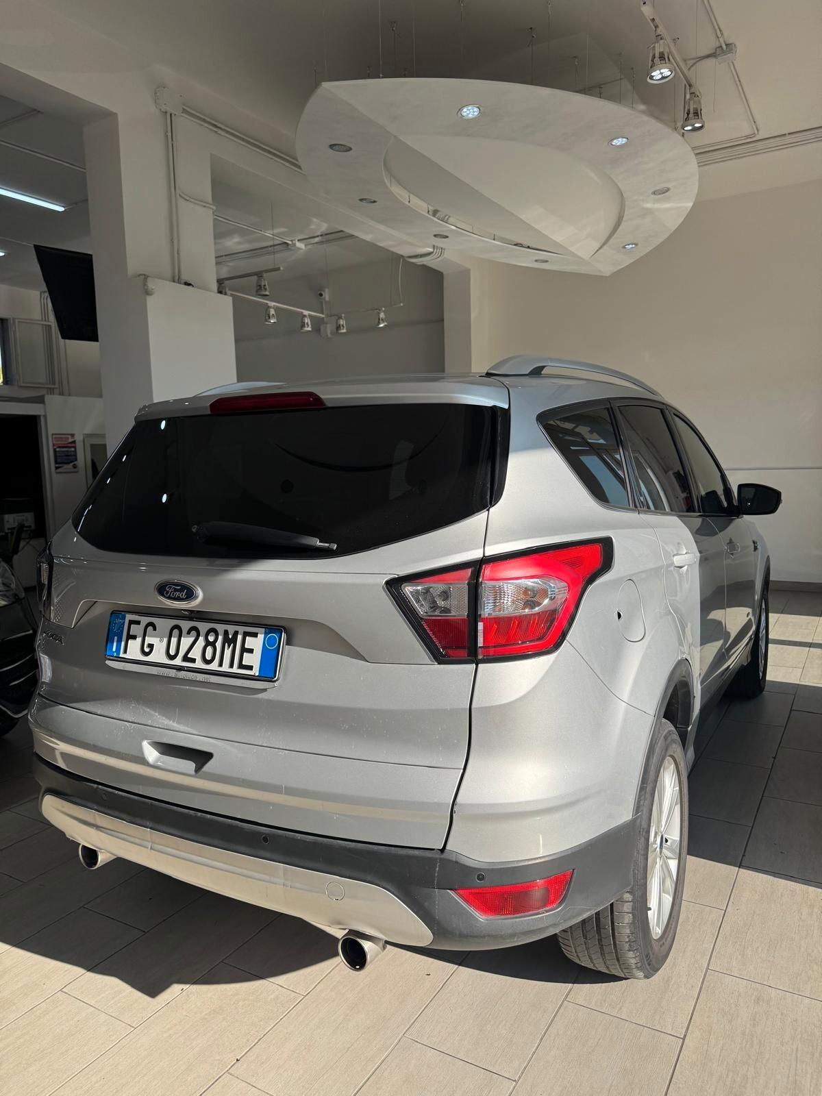 Ford Kuga 2.0 TDCI 150 CV S&S 4WD Titanium Powershift Business