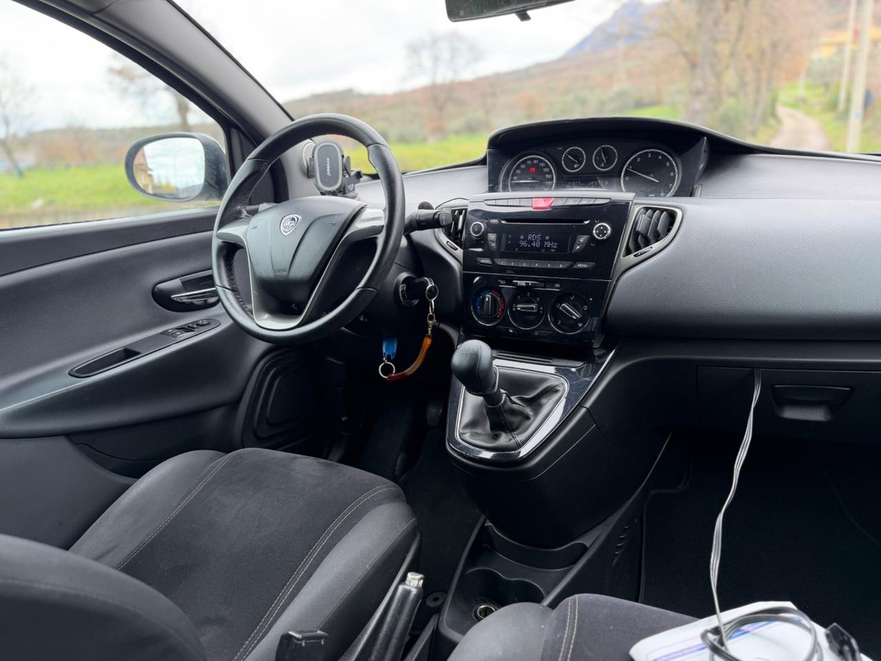 Lancia Ypsilon 1.2 69 CV 5 porte GPL Ecochic Gold