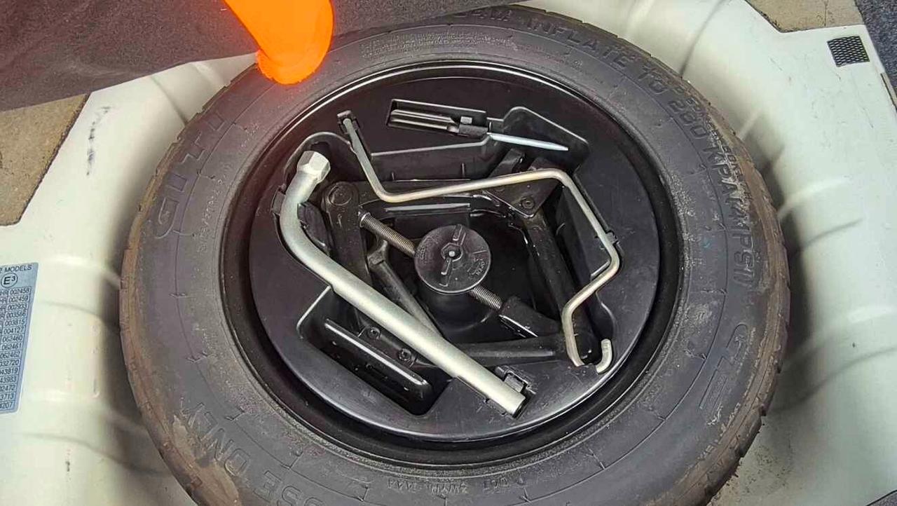 Lancia Ypsilon 1.2 69 CV 5 porte Gold