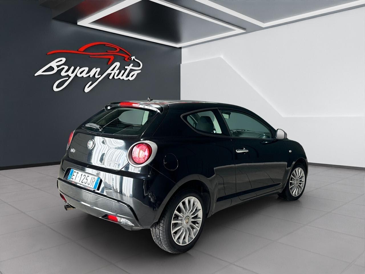 Alfa Romeo MiTo 1.3 JTDm Distinctive 85CV