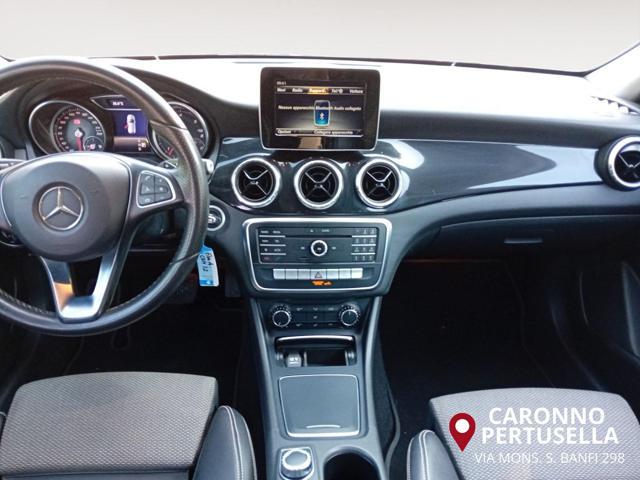 MERCEDES-BENZ CLA 220 d S.W. Automatic Business Extra