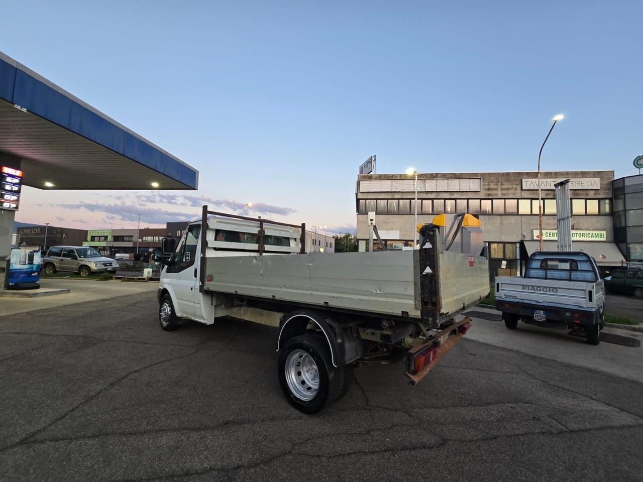 Ford transit ribaltabile