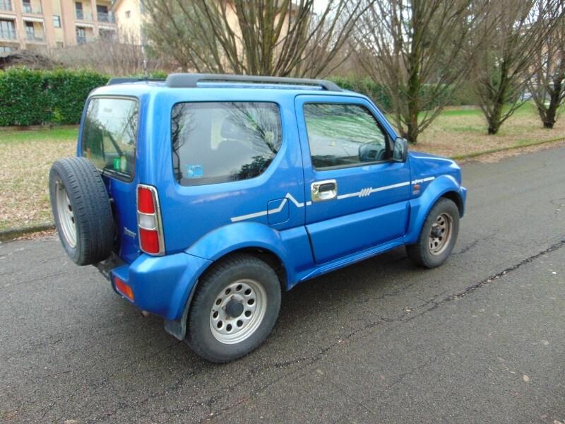 SUZUKI Jimny 3ª serie Jimny 1.3i 16V cat 4WD JLX