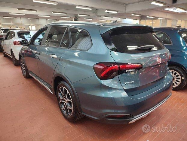 Fiat Tipo SW 1.5 130CV HYBRID CROSS CAMBIO AUTOMATICO