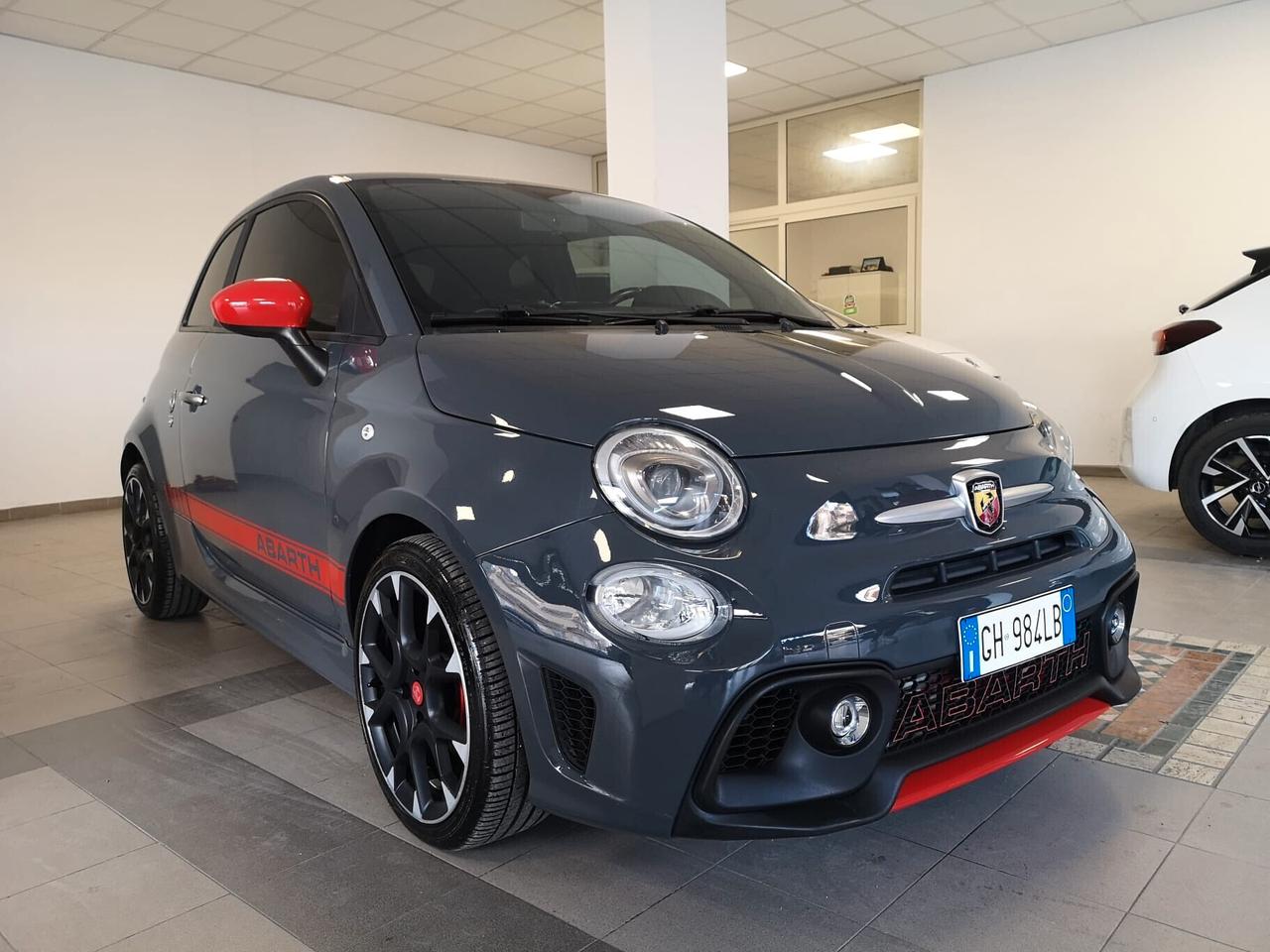 ABARTH 595 1.4 Turbo T-Jet 145 CV 70° Anniversario