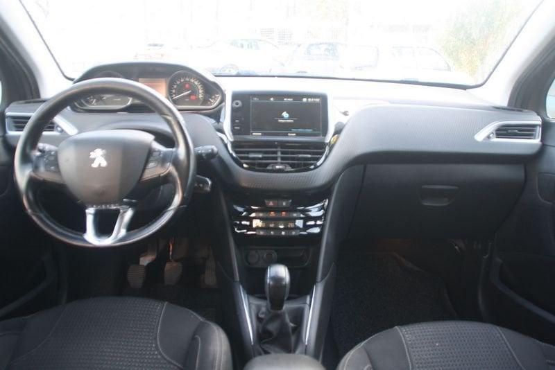 Peugeot 208 Allure PureTech 82cv