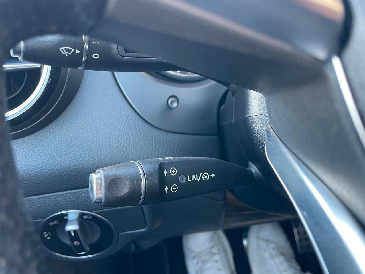 Mercedes-benz A 180 Premium