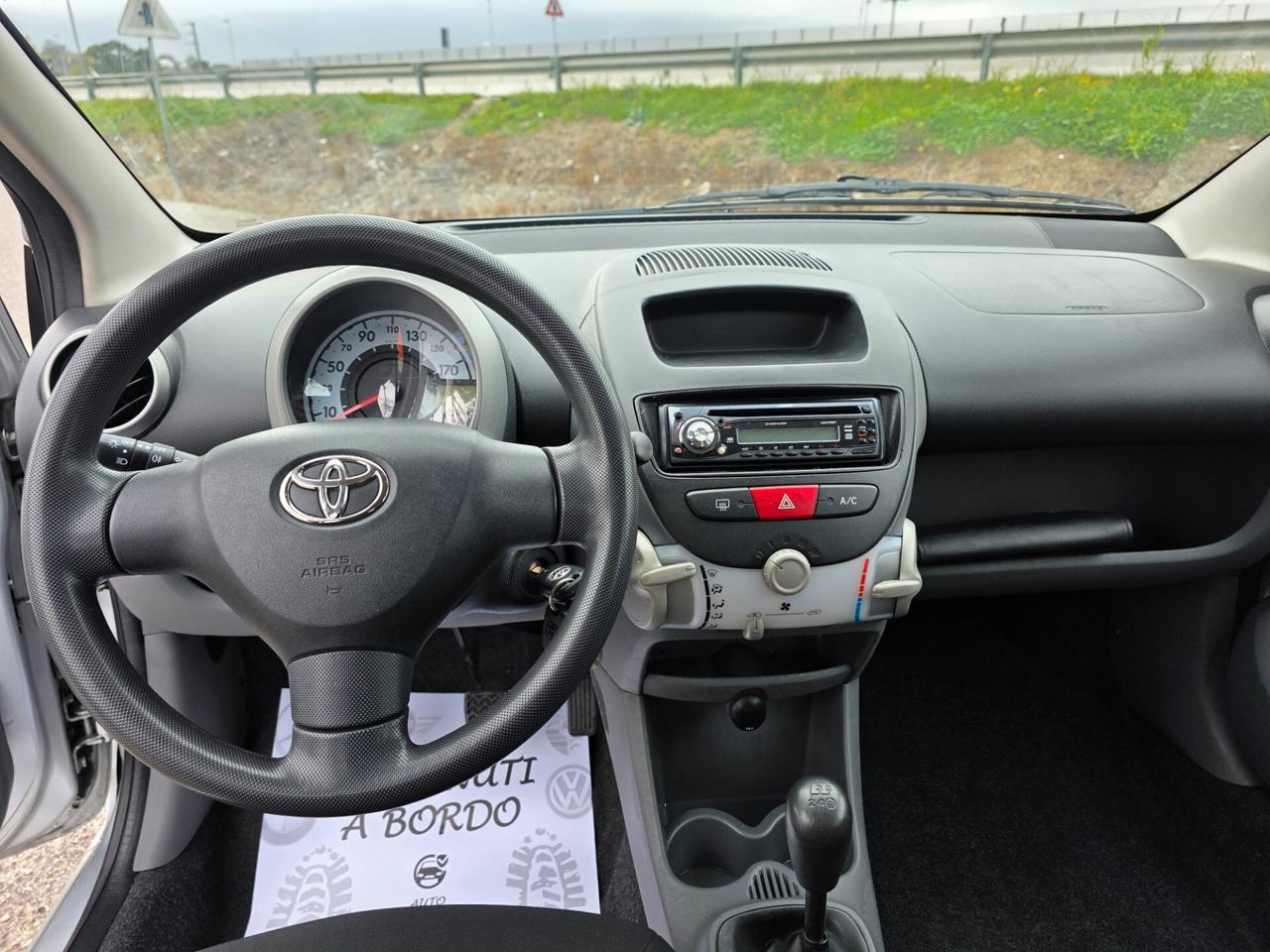 Toyota Aygo 1.0 12V VVT-i 5 porte Now