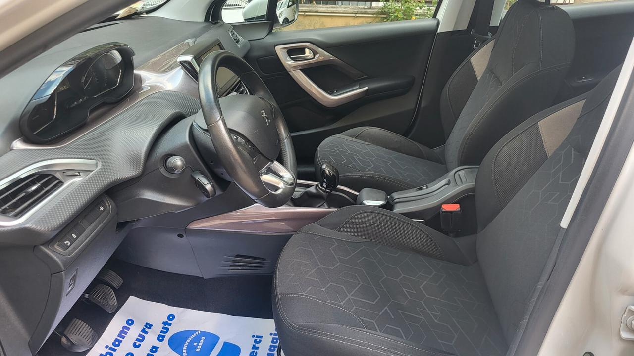 Peugeot 2008 1.2 VTi 82CV Allure