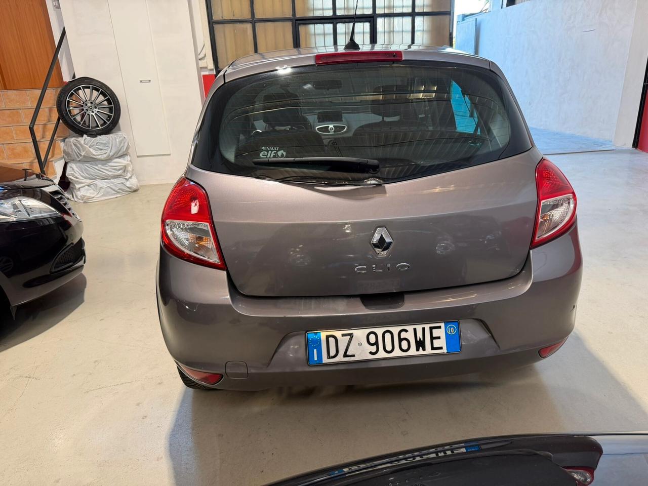 Renault Clio 1.2 16V 5 porte Luxe