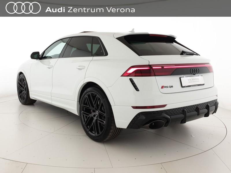 4.0TFSI 600CV quattro tiptronic