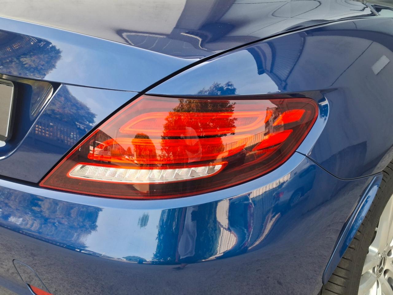 Mercedes SLC 180 *Unicoproprietario**blu brillante*