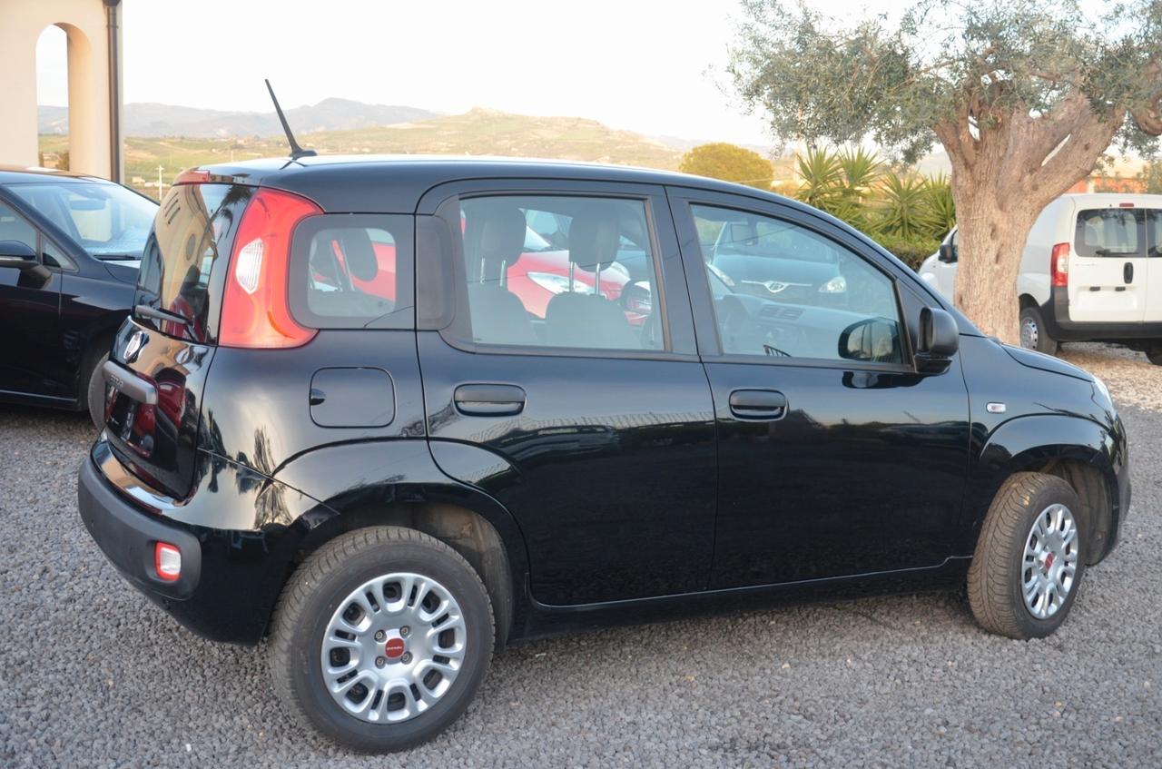 Fiat panda 1.2 benz. Anno 2021