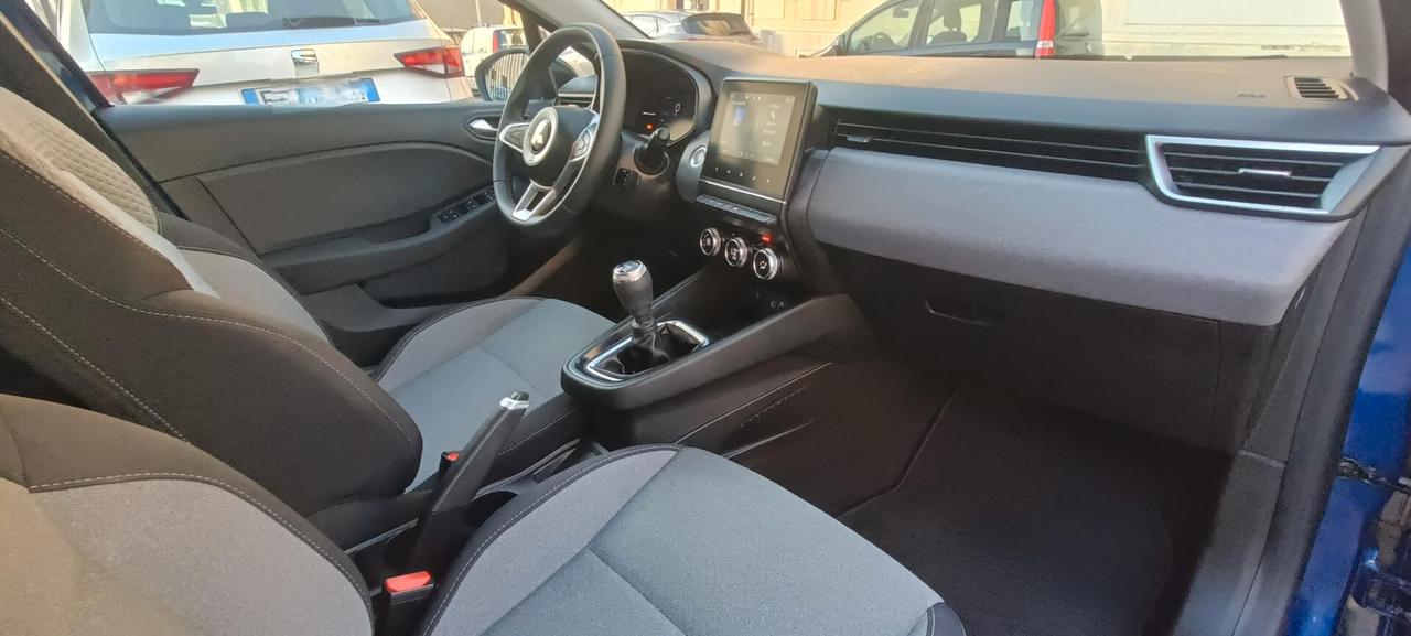 Mitsubishi Colt 1.0L turbo 90 CV Invite