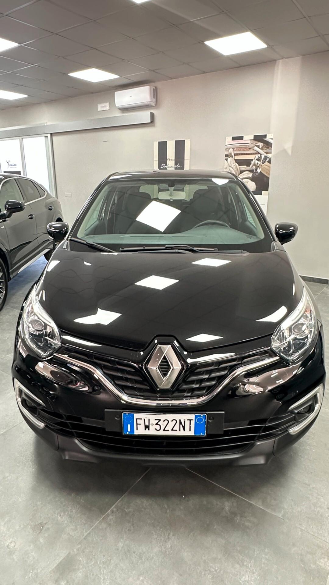 Renault Captur dCi 8V 90 CV EDC Sport Edition