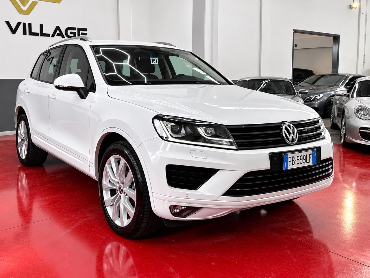 Volkswagen Touareg 3.0 TDI 262 CV tip. BlueMotion Technology Executive