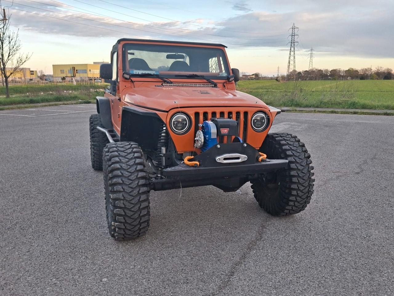 Jeep Wrangler 5.9 V8 Preparata x Off Road