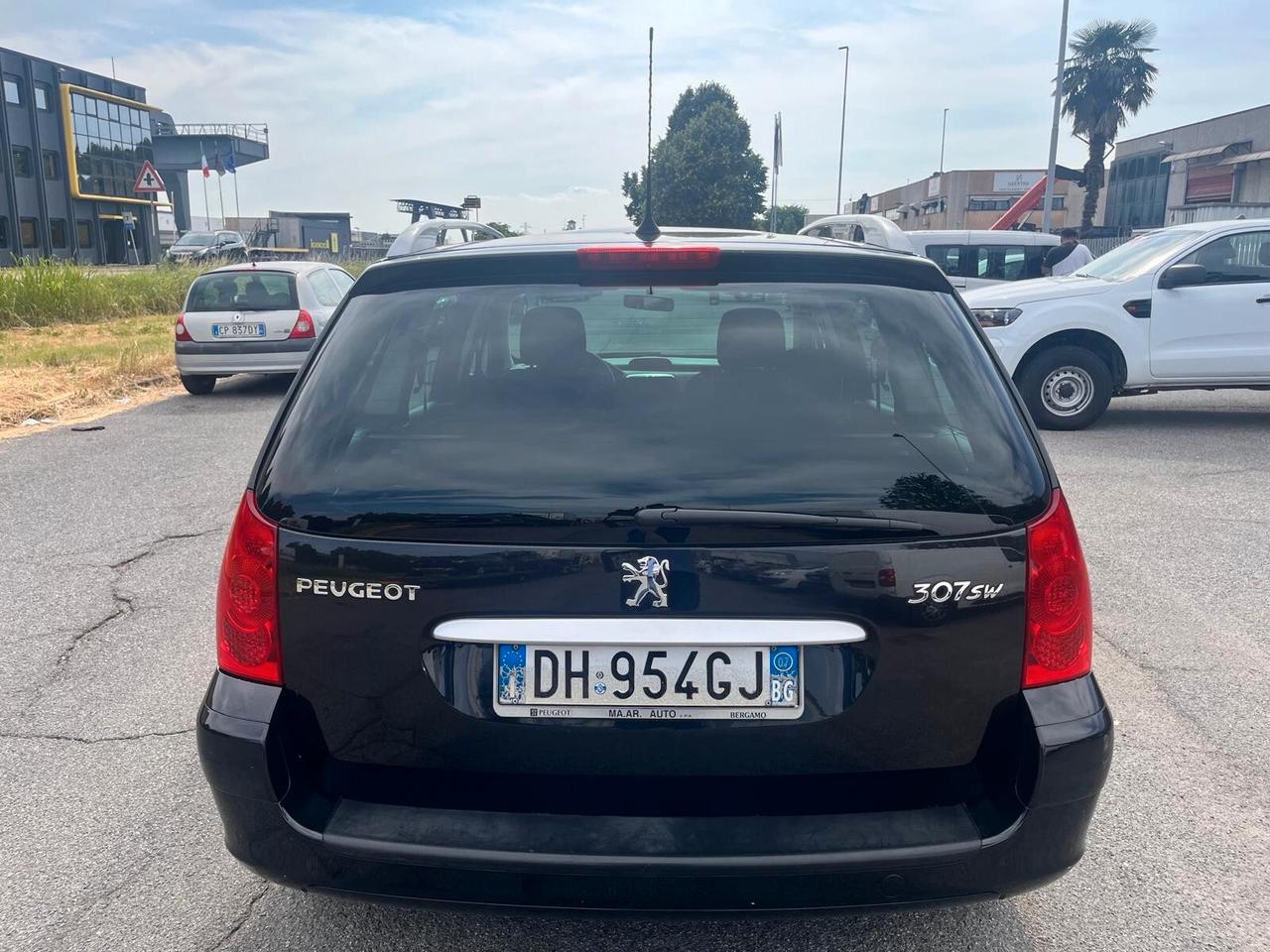 Peugeot 307 1.6 16V SW ** 7 POSTI **