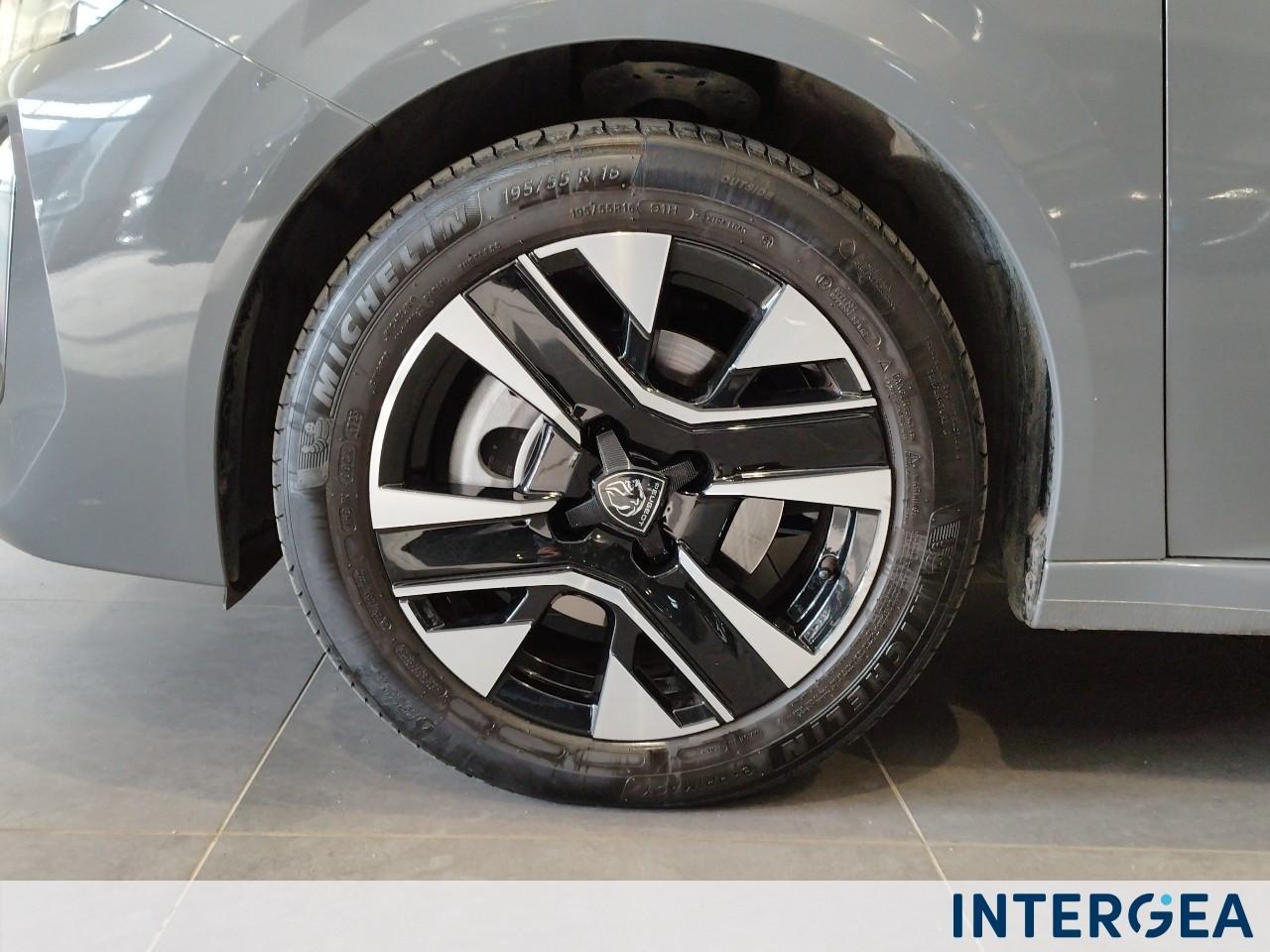 PEUGEOT 208 1.2 puretech Allure s&s 100cv