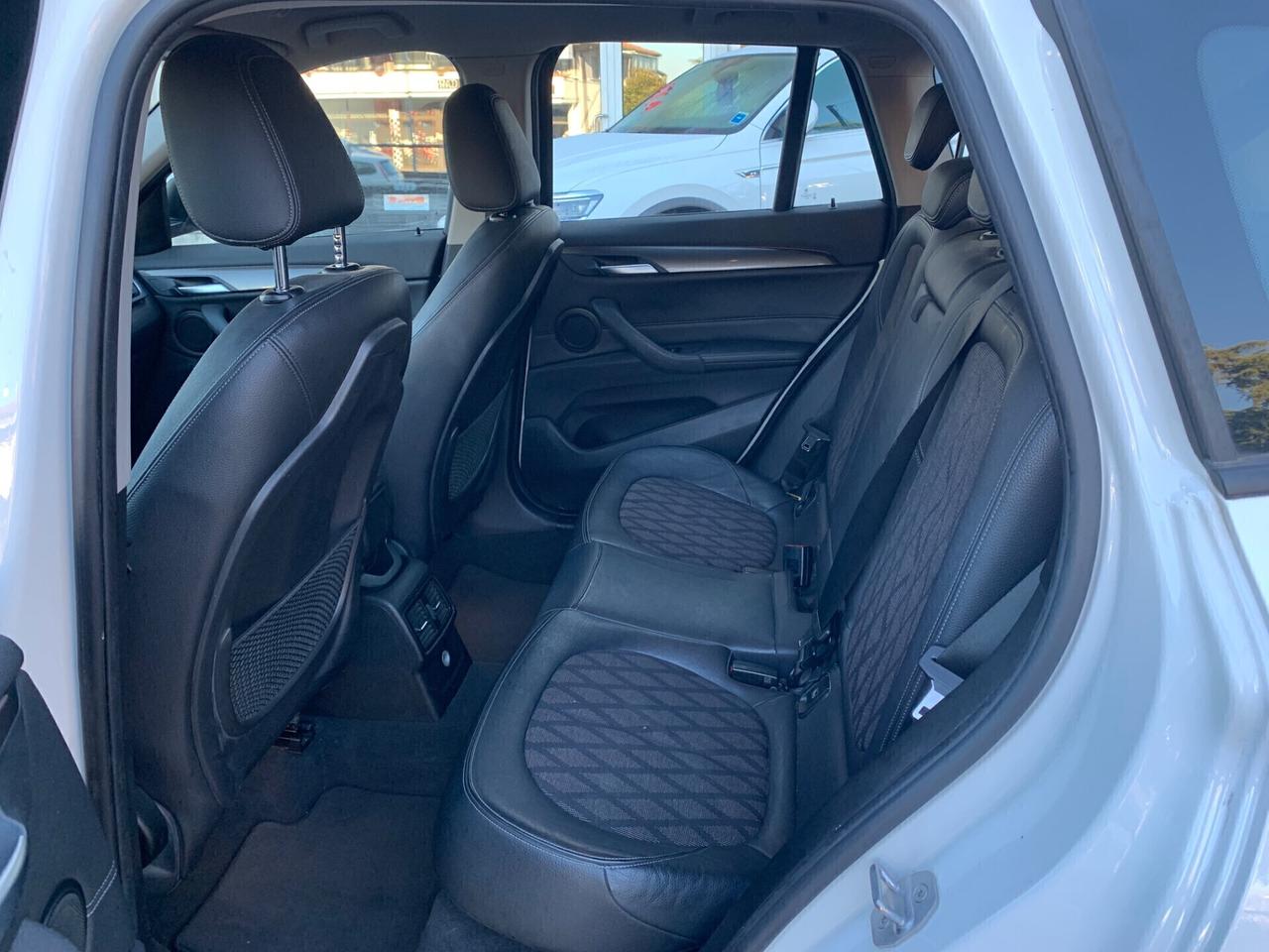 BMW X1 18D XDRIVE X-LINE