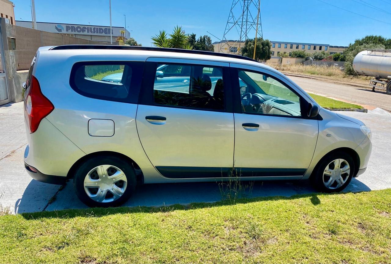 Dacia Lodgy 1.5 dCi 8V 90 cv. 5 posti Lauréate