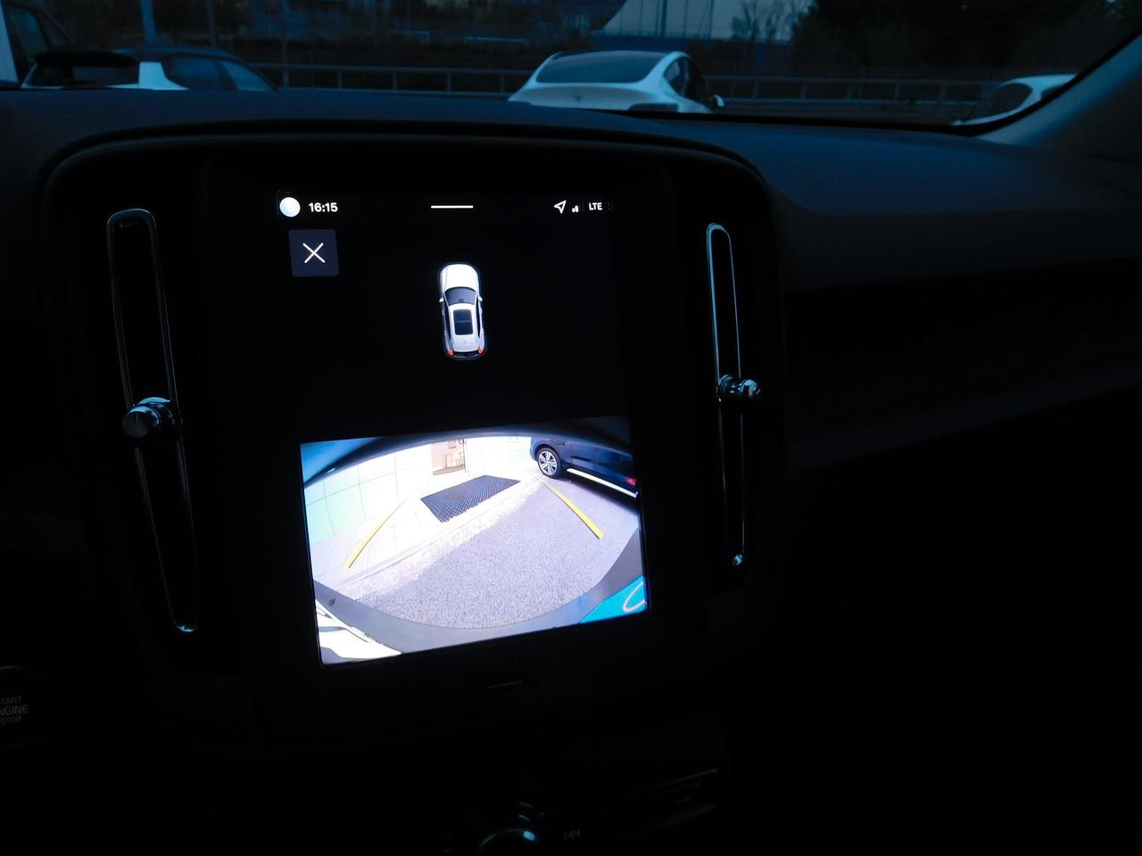 Volvo XC40 B3 Hybrid automatico Essential