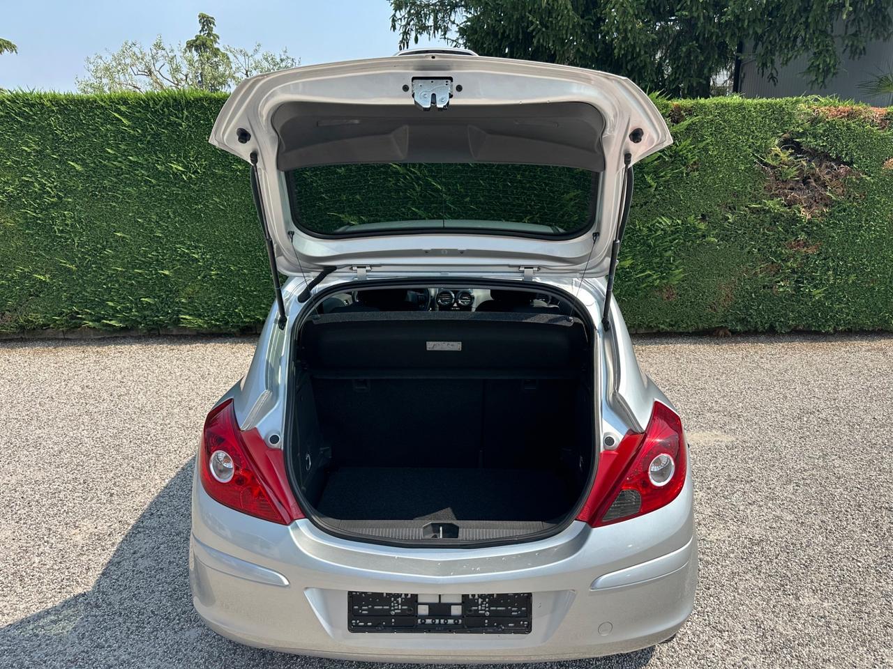 Opel Corsa 1.0 12V 3 porte Edition