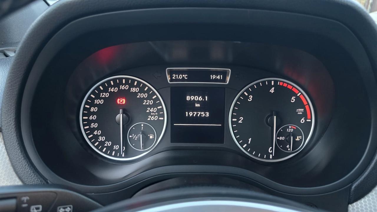 Mercedes-benz B 200 B 180 CDI Premium
