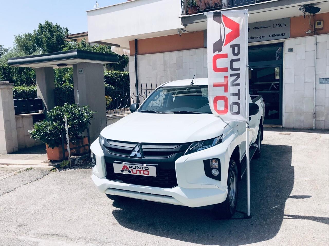 Mitsubishi L200 2.3 D CABINA ESTESA 4x4 Super Se