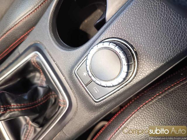 MERCEDES-BENZ B 180 d Premium