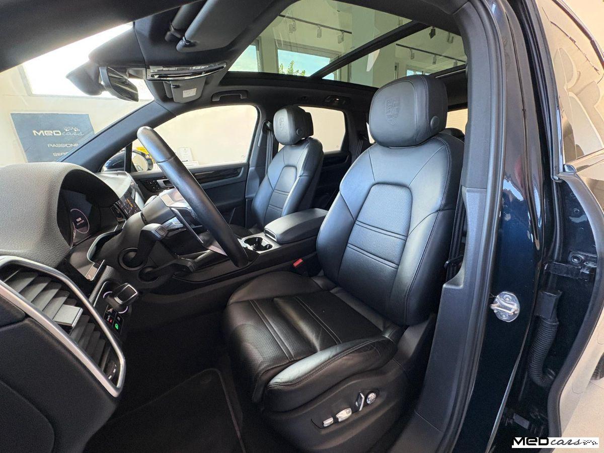 PORSCHE - Cayenne - 3.0 V6 E-Hybrid