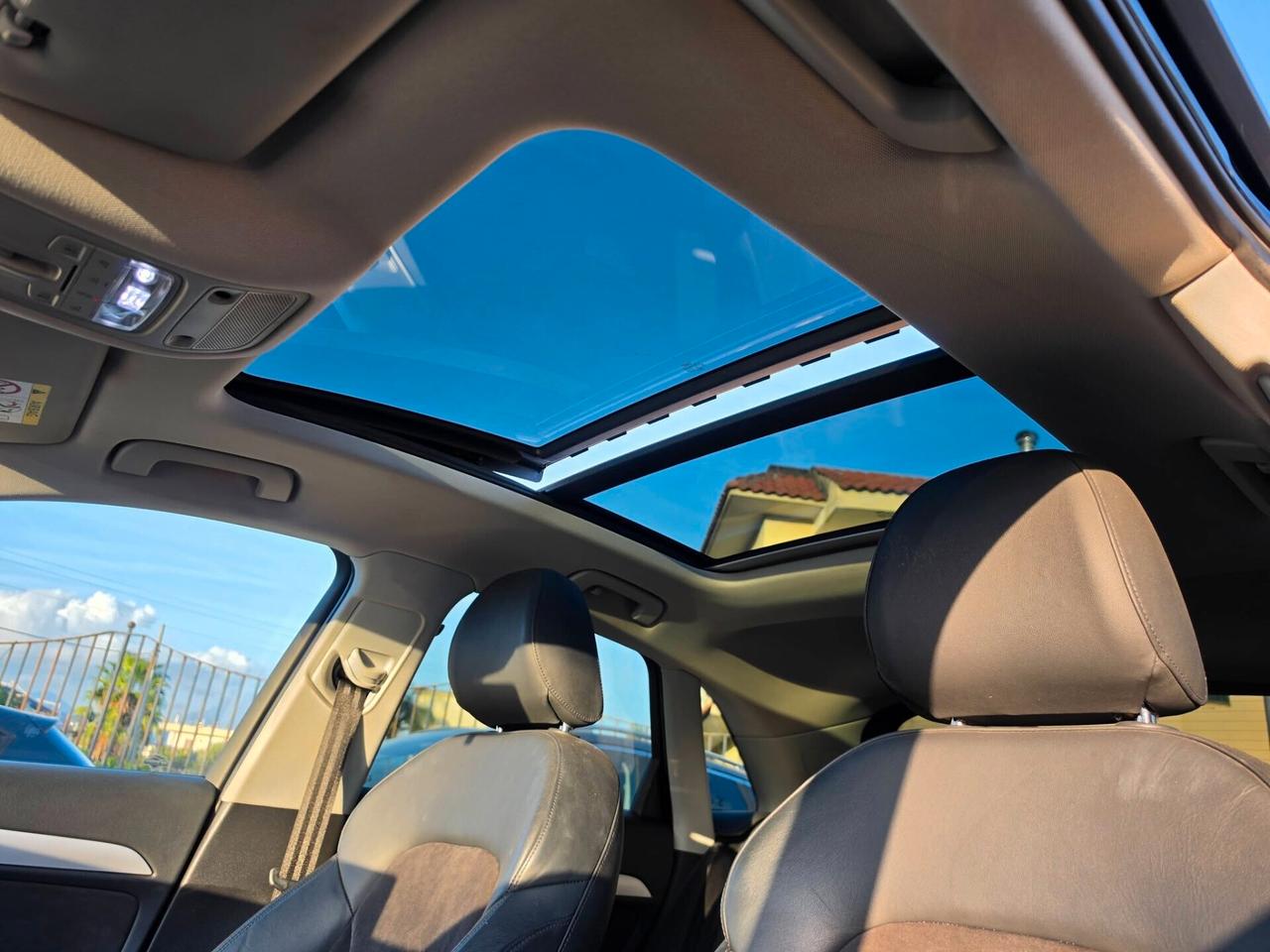 Audi Q3 2.0 TDI 150 CV S tronic Tetto Apribile- Matrix