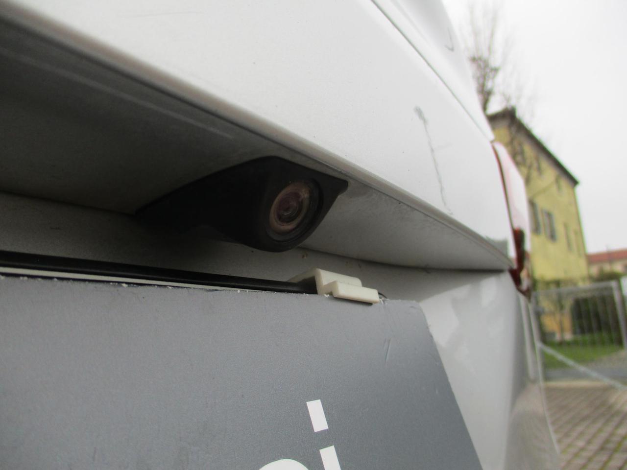 Ford B-Max 1.6 tdci Titanium 95cv TETTO/Ok Neopat.